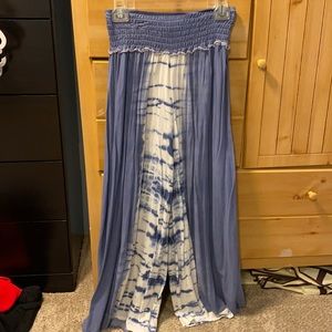 Wide leg pants